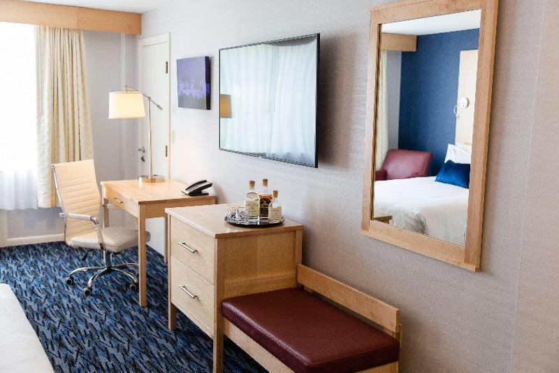 Capitol Plaza Hotel Montpelier Tapestry Collection by Hilton Exterior foto