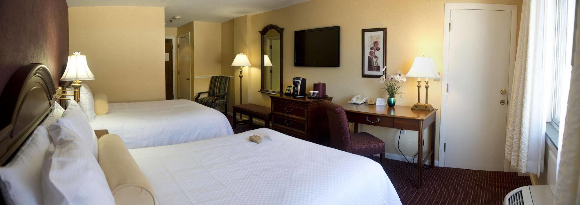 Capitol Plaza Hotel Montpelier Tapestry Collection by Hilton Exterior foto