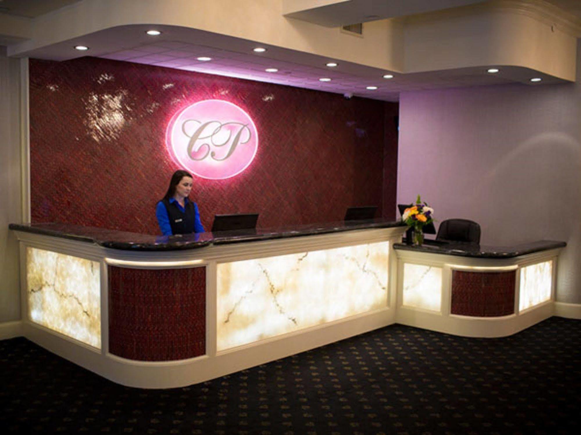 Capitol Plaza Hotel Montpelier Tapestry Collection by Hilton Exterior foto